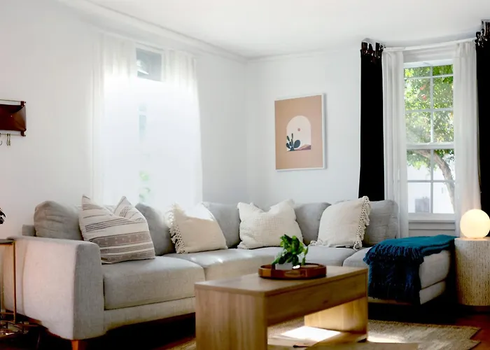 The Culver Retreat Family Oasis W Office Backyard
