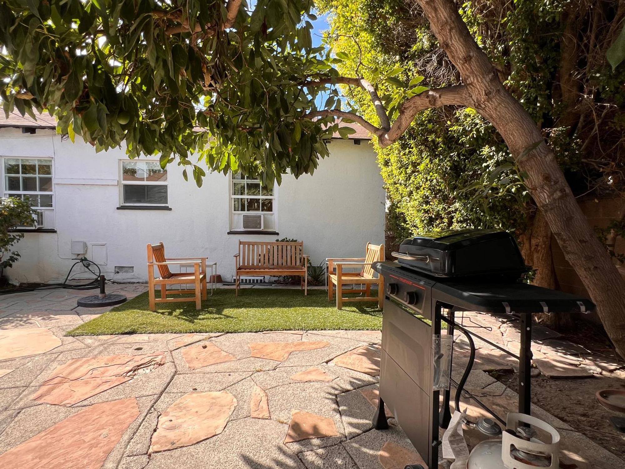 Holiday home The Culver Retreat Family Oasis W Office Backyard Los Angeles